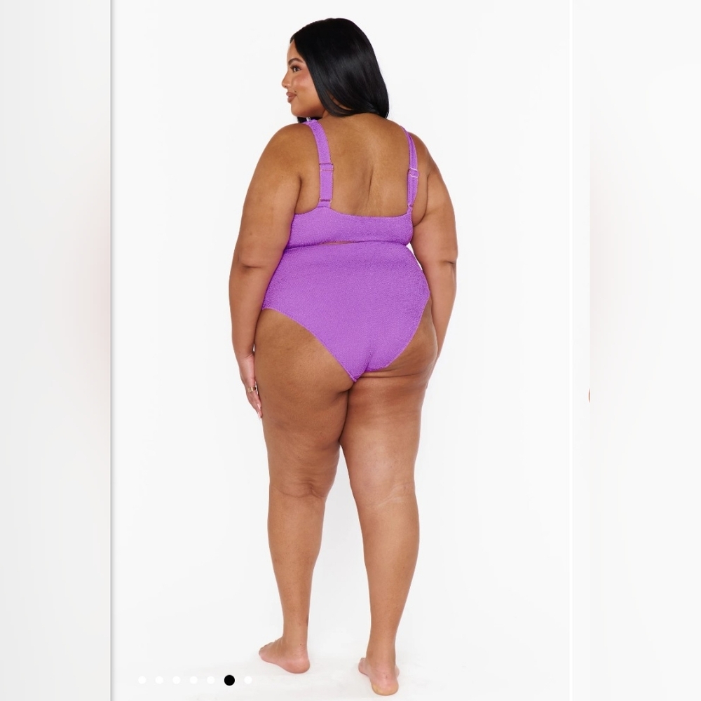 Show Me Your Mumu Hot Tub Bikini Top Swim In Ultra Violet Scrunch 2X New - Picture 2 of 6